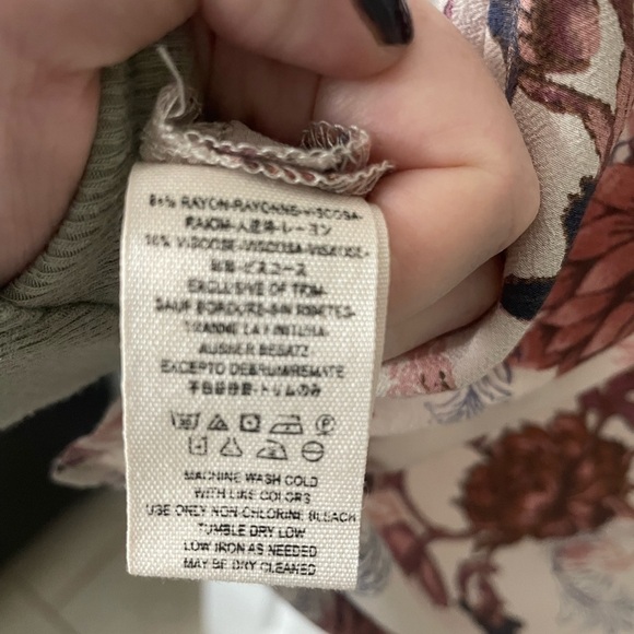 Free People Heartbeat Floral Tunic Pale Pink/Pale Purple Size XS - Picture 5 of 9